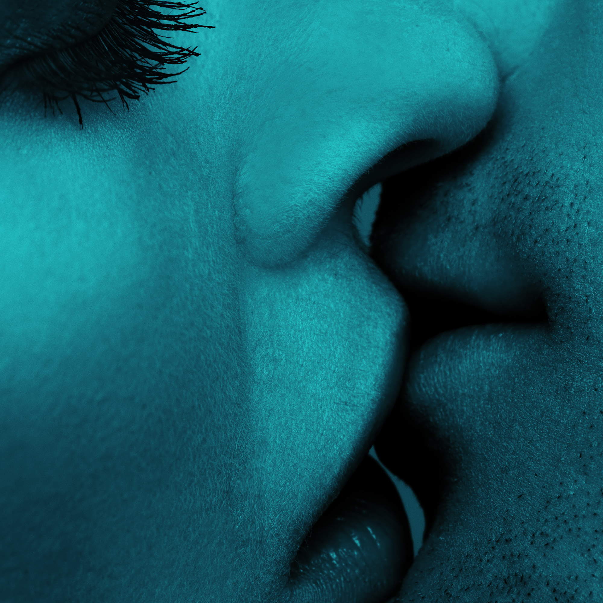 Красиво целоваться губы. Красивый поцелуй в губы. Страстный поцелуй в губы. Поцелуи страстные в губы. Мужские губы поцелуй.