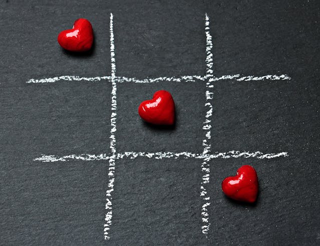 Фото: Pixabay: https://www.pexels.com/ru-ru/photo/tik-tak-toe-game-220051/