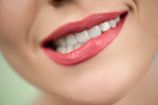 Фото: Shiny Diamond: https://www.pexels.com/ru-ru/photo/3762468/