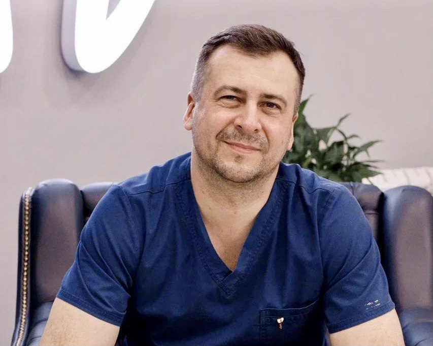 Стоматолог-хирург Николай Суганов
